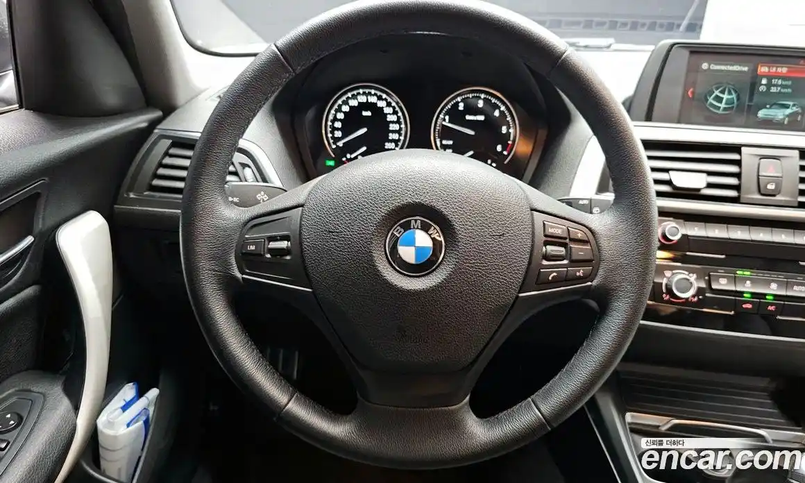BMW 1 серия 2018 2.0 автомат (гидро), фото 17