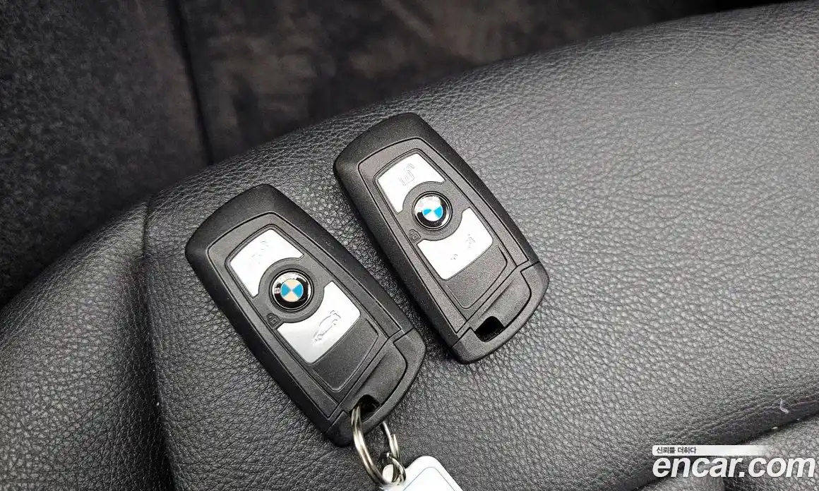 BMW 1 серия 2018 2.0 автомат (гидро), фото 23