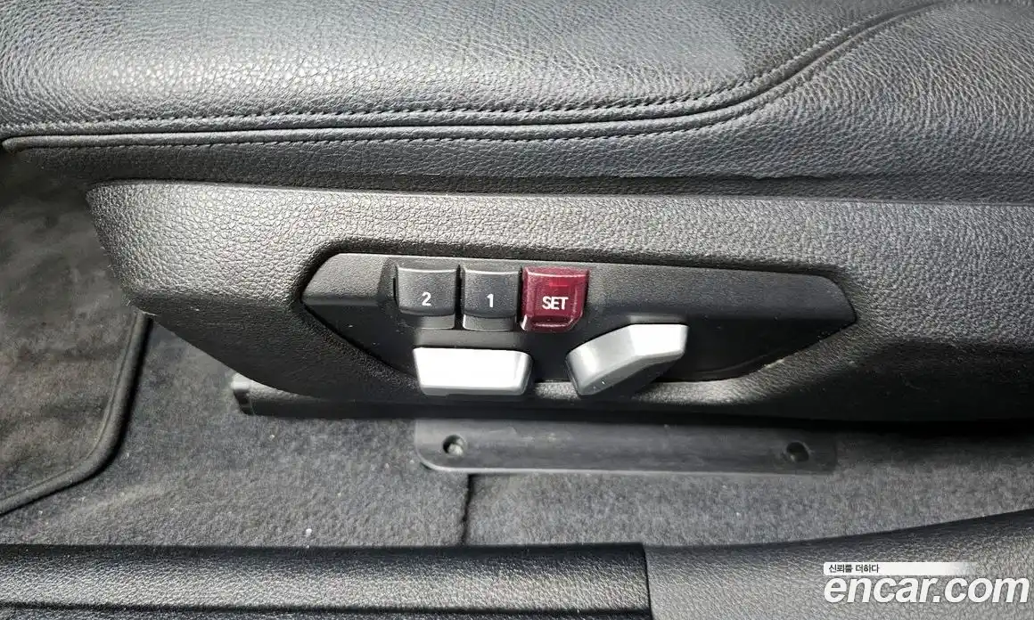 BMW 1 серия 2018 2.0 автомат (гидро), фото 24