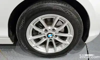 BMW 1 серия 2018 2.0 автомат (гидро), миниатюра 6