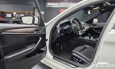 BMW 5 серия 2017 2.0 автомат (гидро), миниатюра 12