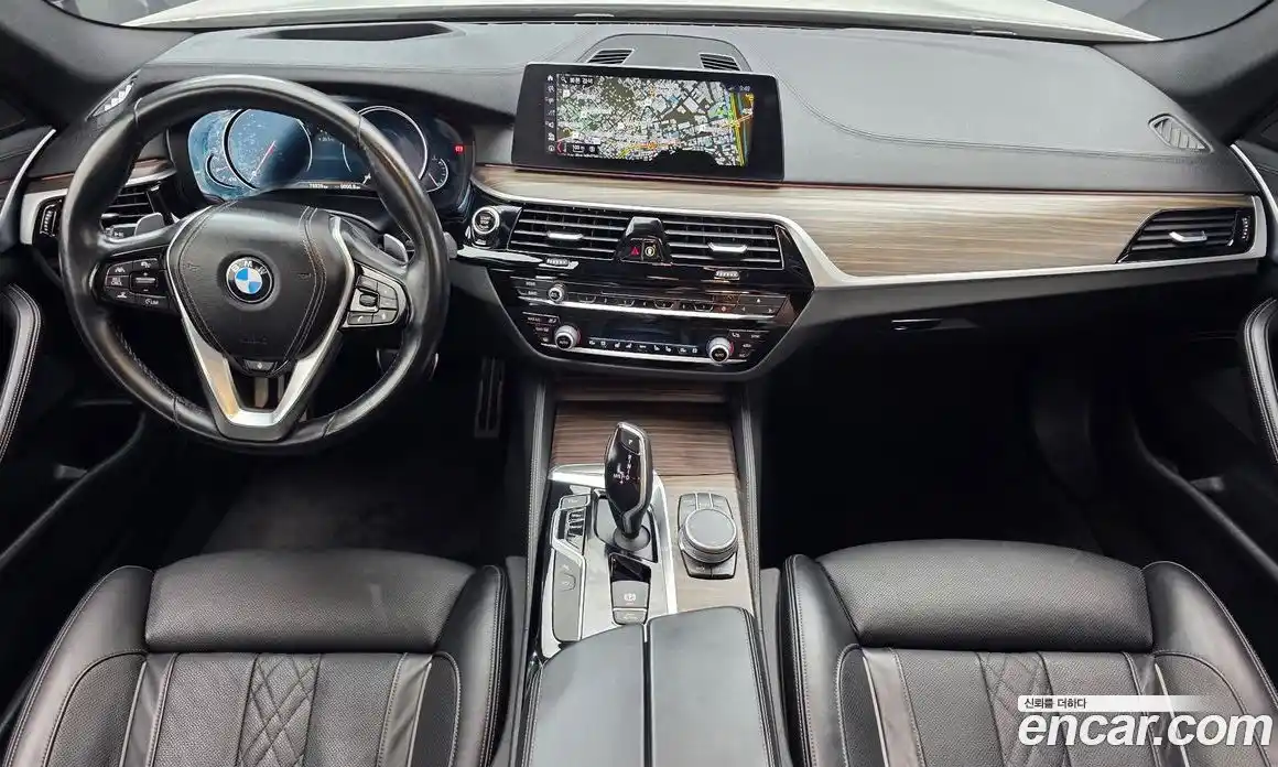 BMW 5 серия 2017 2.0 автомат (гидро), фото 9