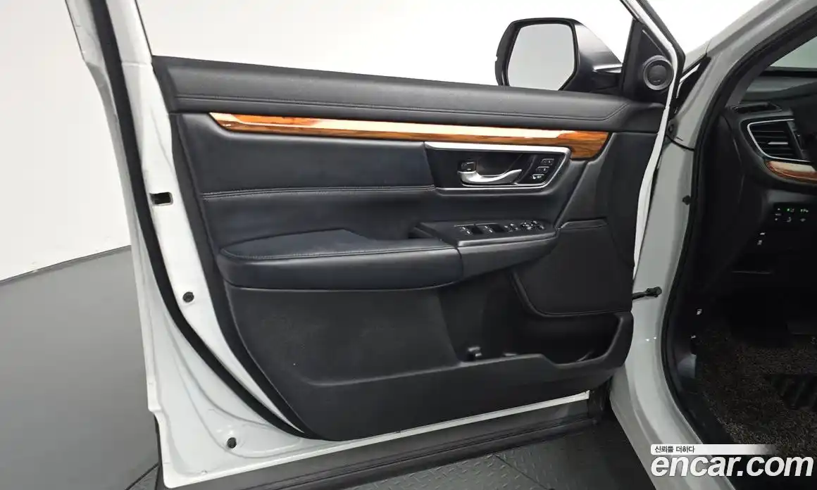 Honda CR-V 2021 2.0 автомат (гидро), фото 13