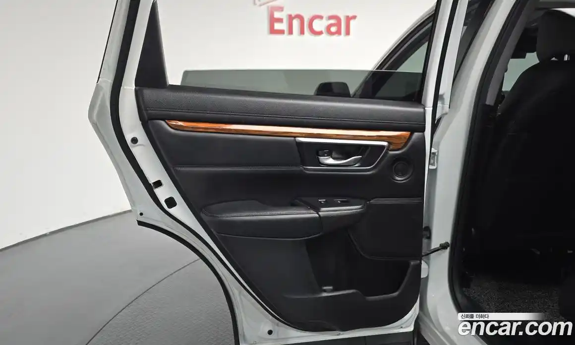 Honda CR-V 2021 2.0 автомат (гидро), фото 14