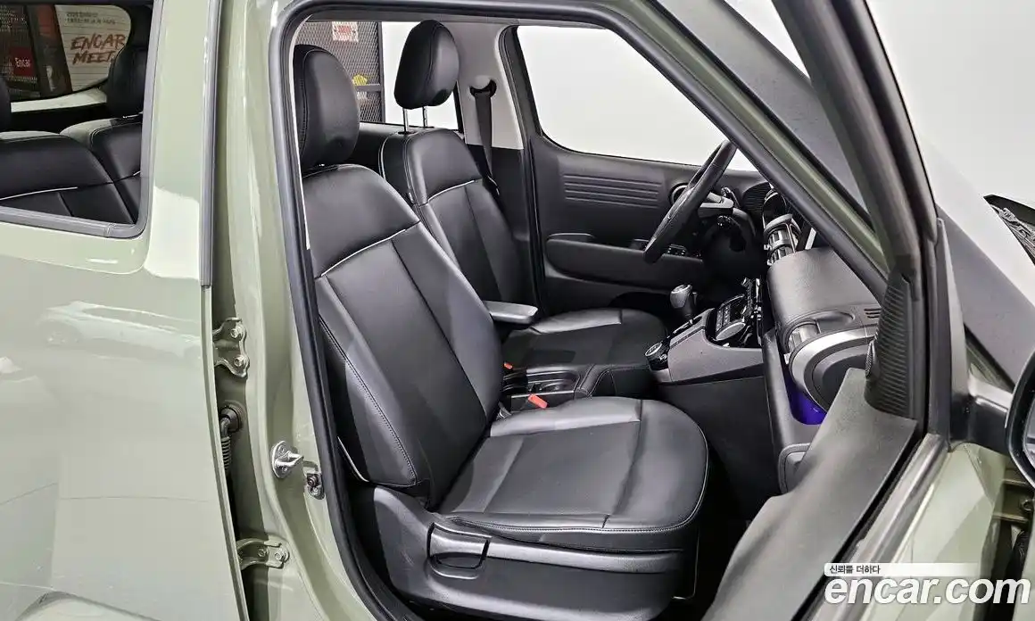 Hyundai Casper 2024 1.0 автомат (гидро), фото 12