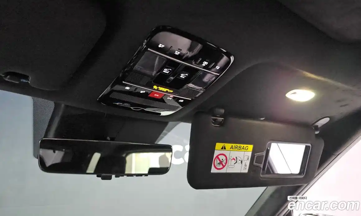 Hyundai Santa Fe 2023 1.6 автомат (гидро), фото 17