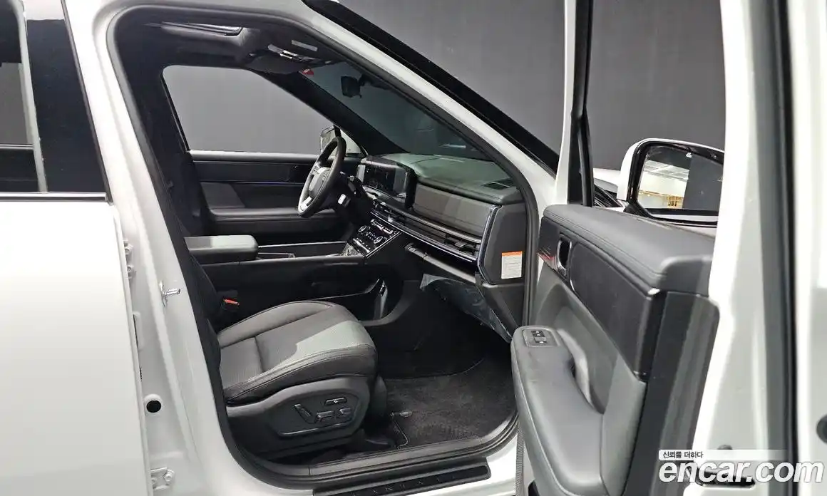 Hyundai Santa Fe 2023 1.6 автомат (гидро), фото 18
