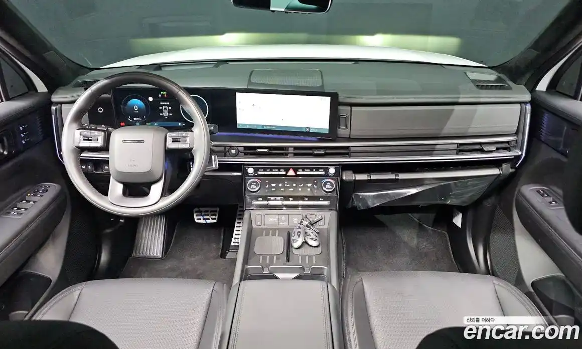 Hyundai Santa Fe 2023 1.6 автомат (гидро), фото 7
