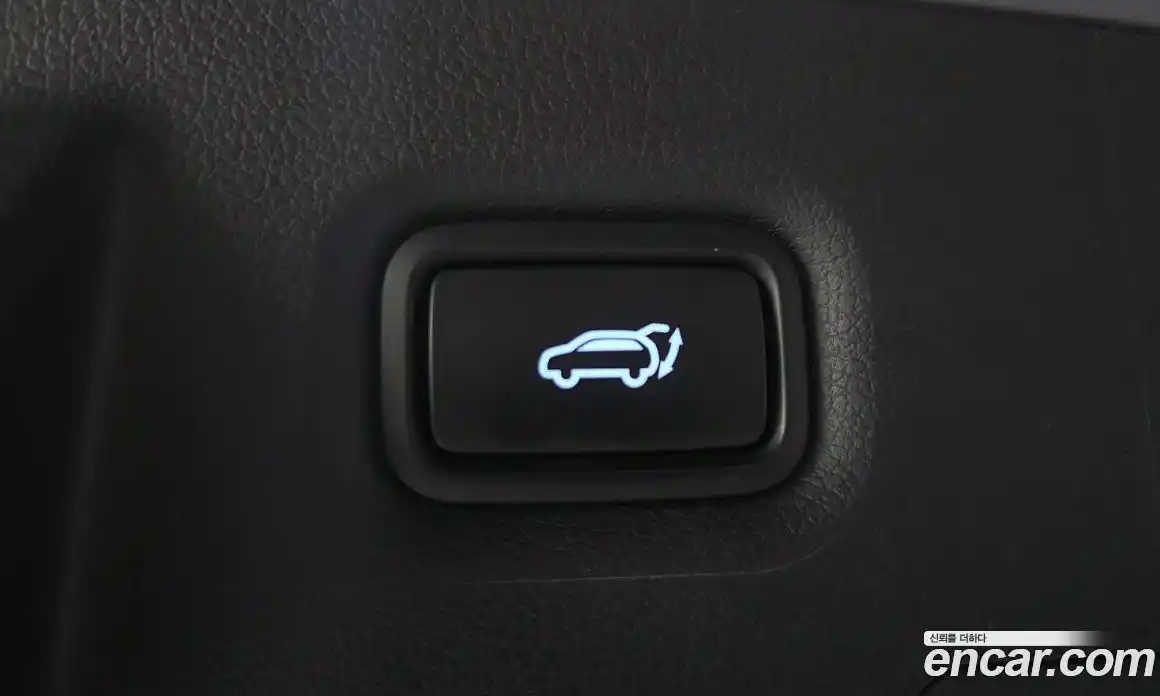 Hyundai Santa Fe 2023 2.5 автомат (гидро), фото 19