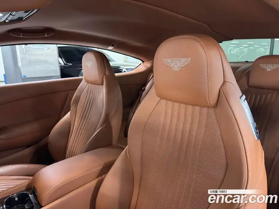 Bentley Continental 2016 4.0 гидро, фото 13