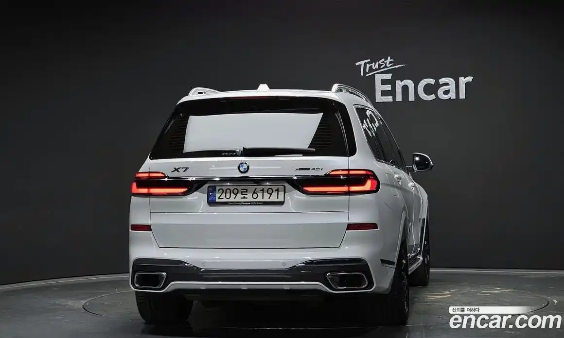 BMW X7 2023 3.0 автомат (гидро), фото 4