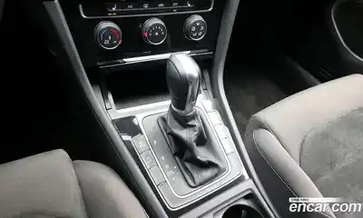 Volkswagen Golf 2014 1.6 автомат (гидро), миниатюра 9