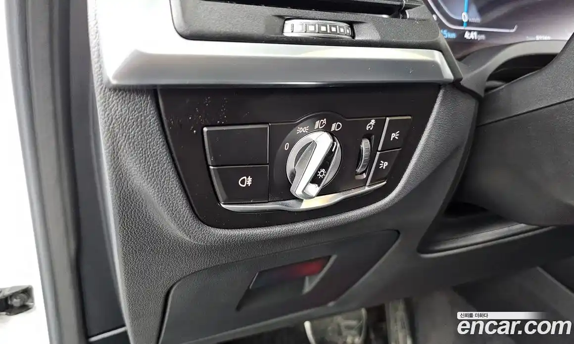 BMW iX3 2022 0.2 автомат (гидро), фото 28