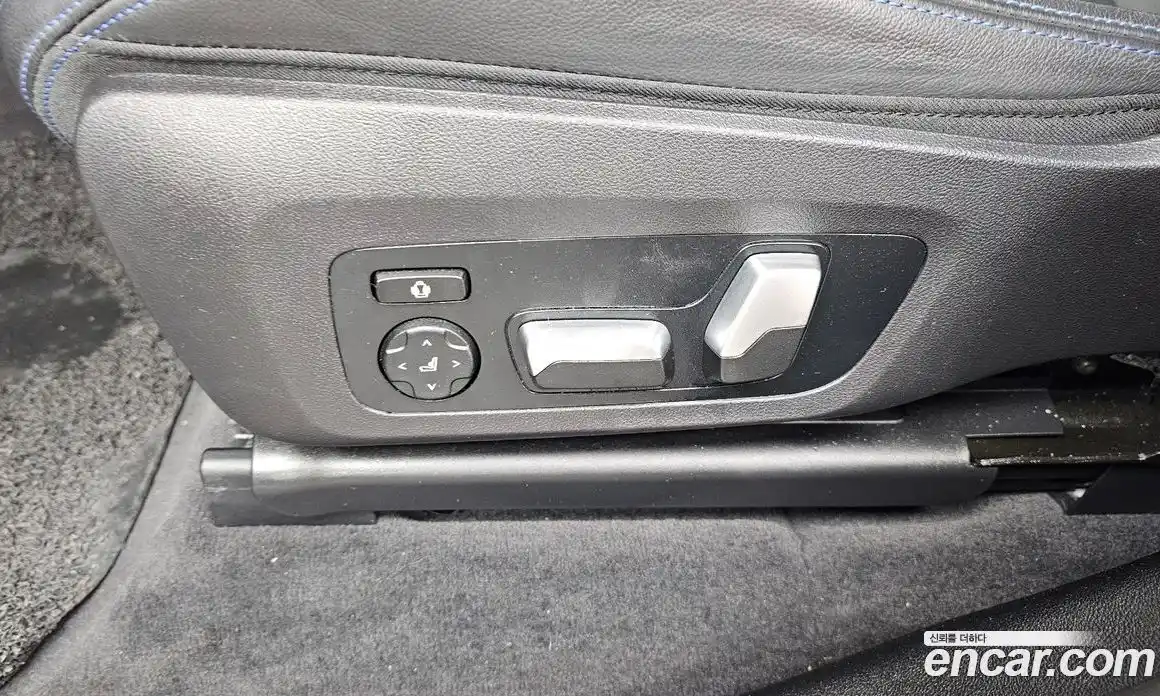 BMW iX3 2022 0.2 автомат (гидро), фото 31