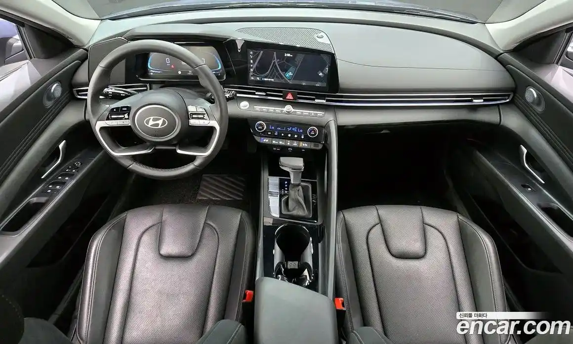 Hyundai Avante 2025 1.6 автомат (гидро), фото 10