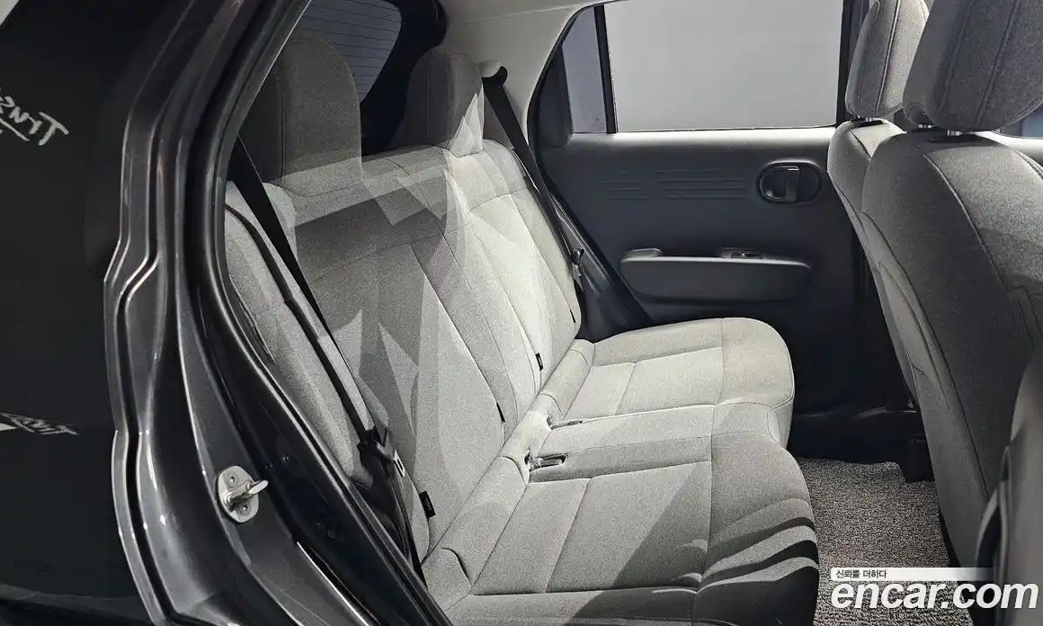 Hyundai Casper 2023 1.0 автомат (гидро), фото 12