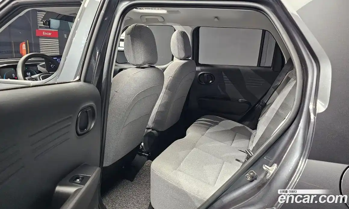 Hyundai Casper 2023 1.0 автомат (гидро), фото 13