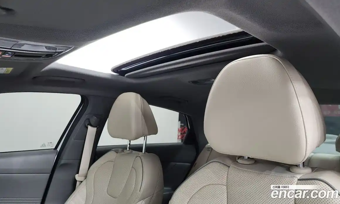 Hyundai Avante 2024 1.6 автомат (гидро), фото 22