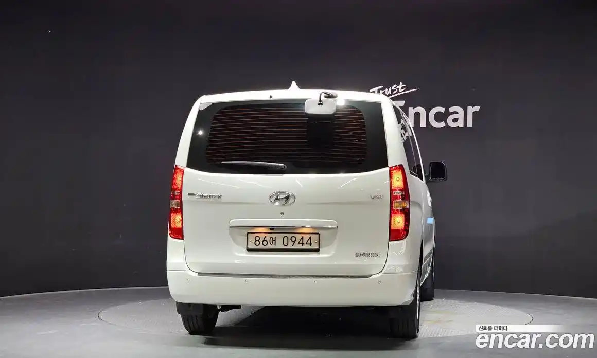Hyundai Starex 2020 2.5 автомат (гидро), фото 4