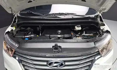 Hyundai Starex 2020 2.5 автомат (гидро), миниатюра 6