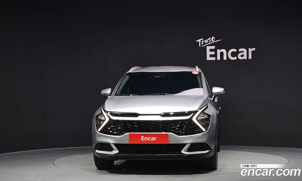Kia Sportage 2022 1.6 автомат (гидро), фото 3