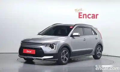 Kia Niro, 2022, 28 368 км