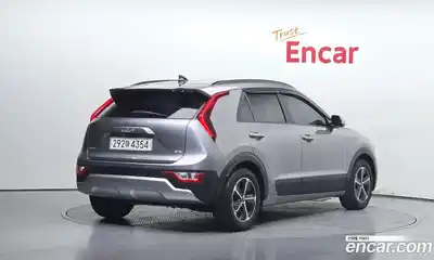 Kia Niro 2022 1.6 автомат (гидро), миниатюра 2