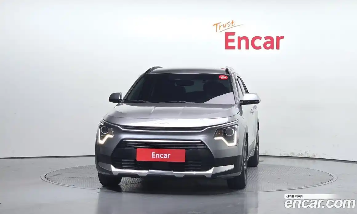 Kia Niro 2022 1.6 автомат (гидро), фото 3