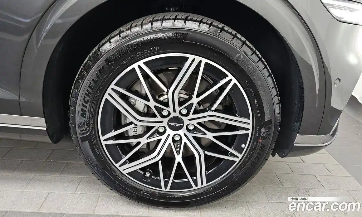 Genesis GV70 2024 2.5 автомат (гидро), фото 7