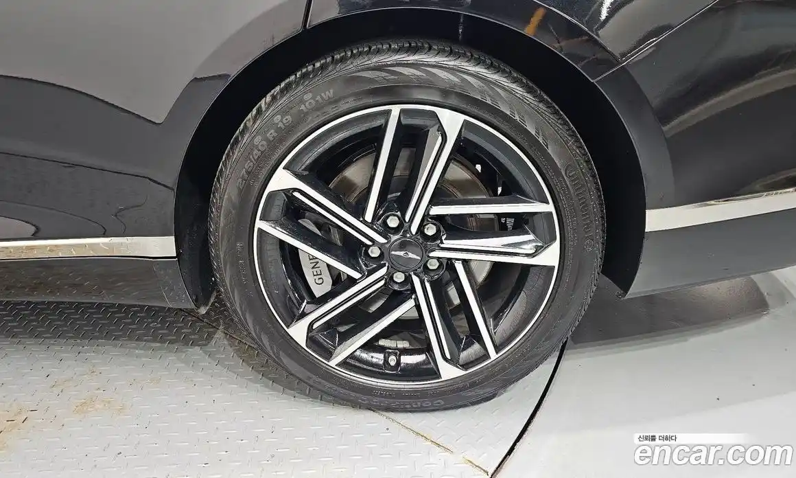 Genesis G80 2024 2.5 автомат (гидро), фото 7