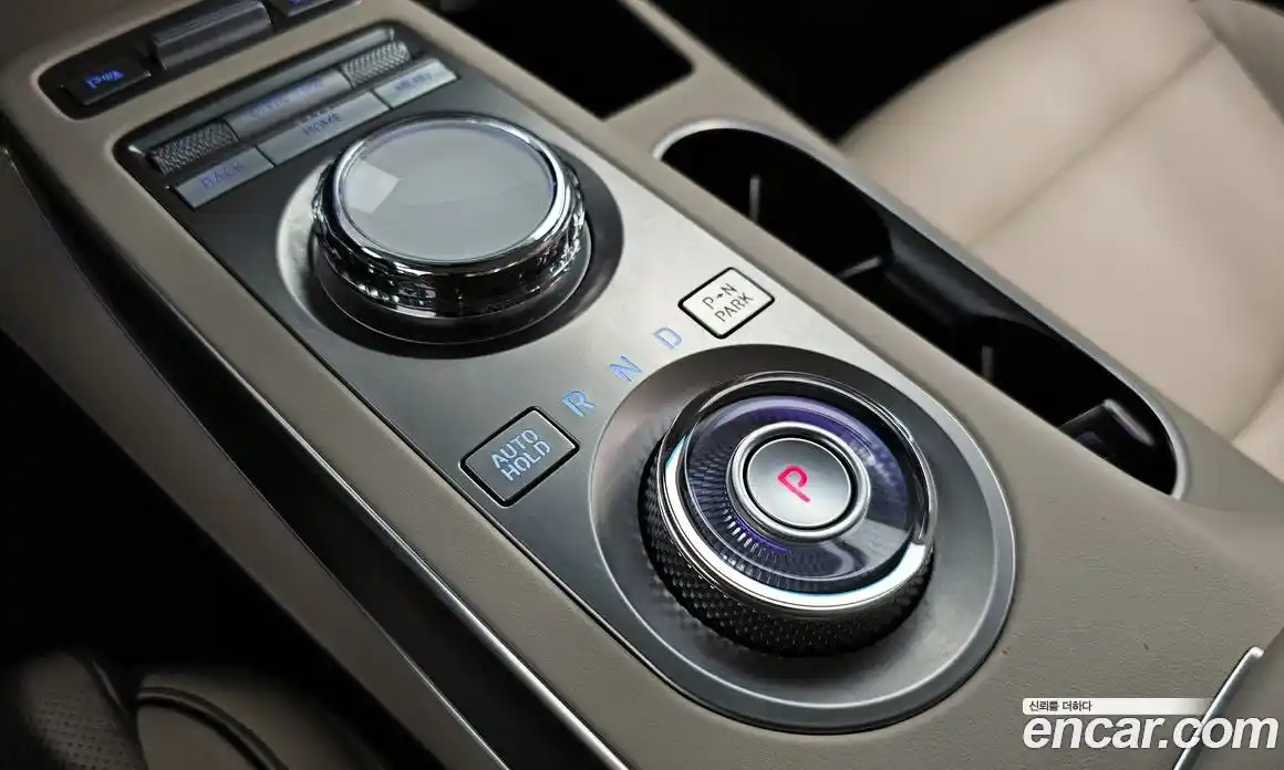 Genesis GV70 2021 2.5 автомат (гидро), фото 12