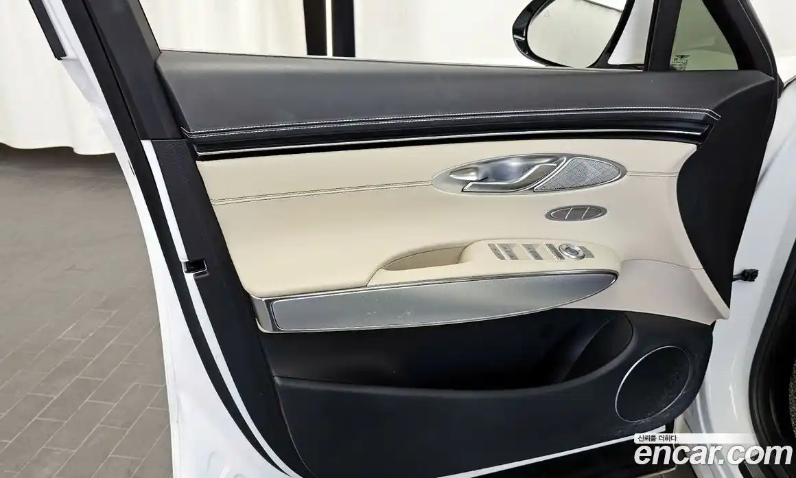 Genesis GV70 2021 2.5 автомат (гидро), фото 14