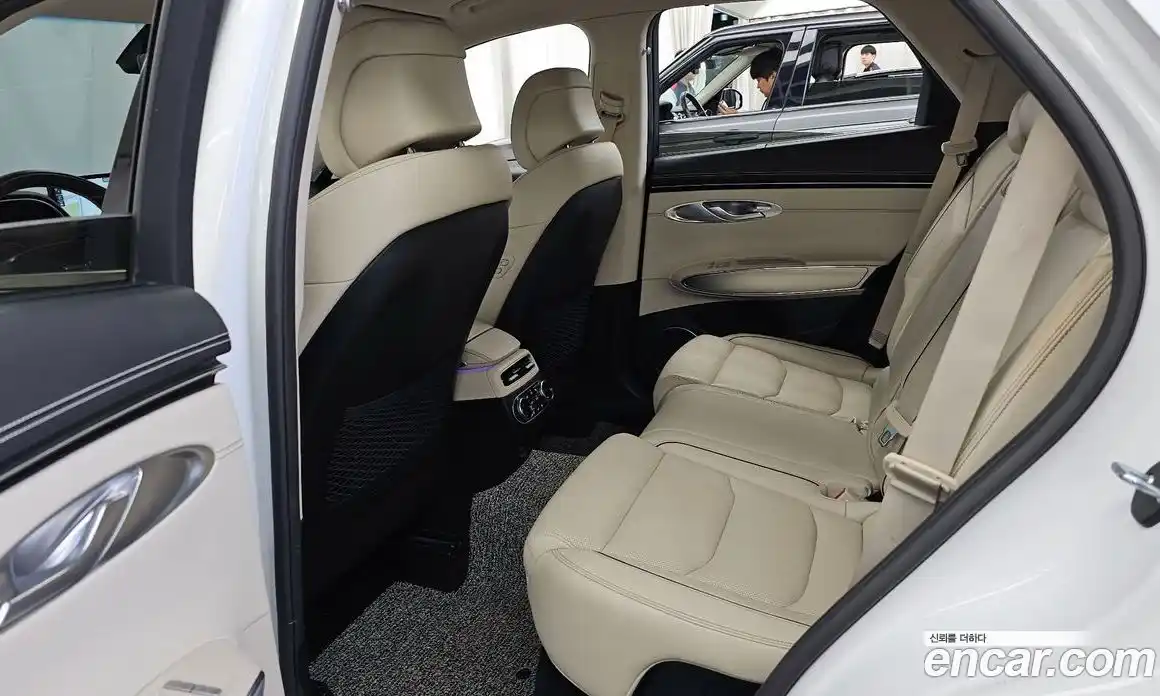 Genesis GV70 2021 2.5 автомат (гидро), фото 16