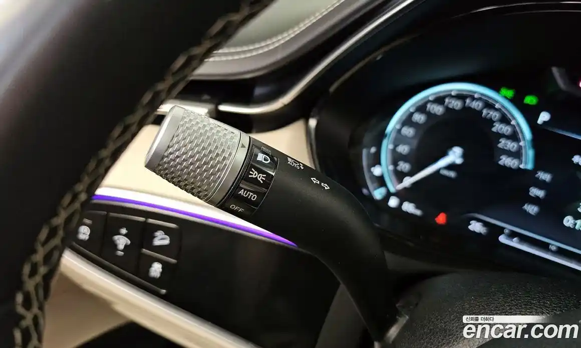 Genesis GV70 2021 2.5 автомат (гидро), фото 35