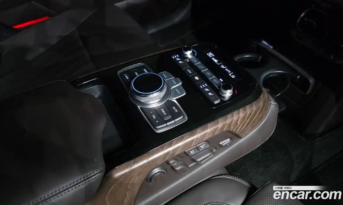 Genesis G90 2021 3.8 автомат (гидро), фото 25