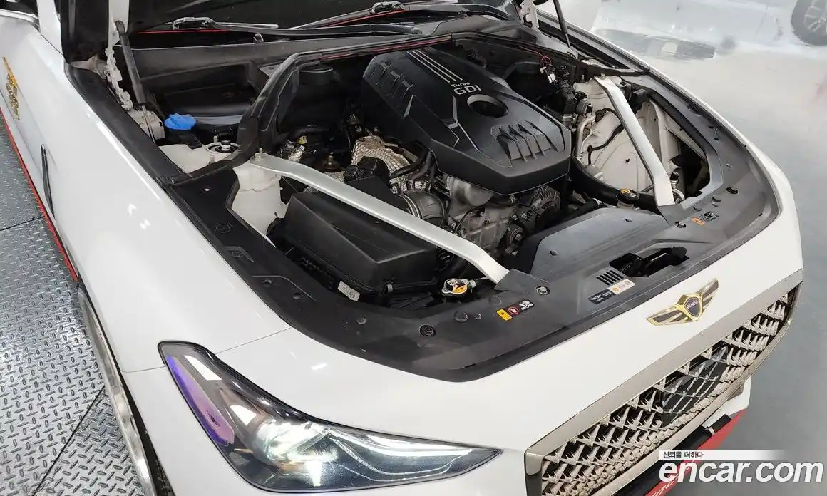 Genesis G70 2019 2.0 автомат (гидро), фото 6