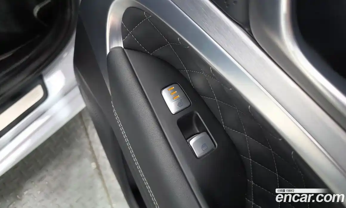 Genesis G70 2018 2.0 автомат (гидро), фото 18