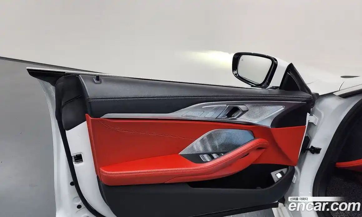 BMW 8 серия 2022 3.0 автомат (гидро), фото 14