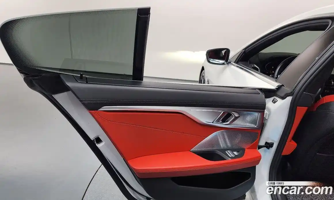 BMW 8 серия 2022 3.0 автомат (гидро), фото 15