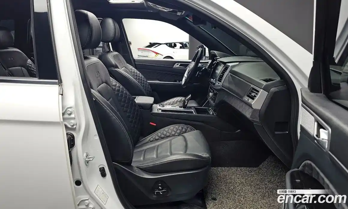 SsangYong Rexton 2022 2.2 автомат (гидро), фото 13