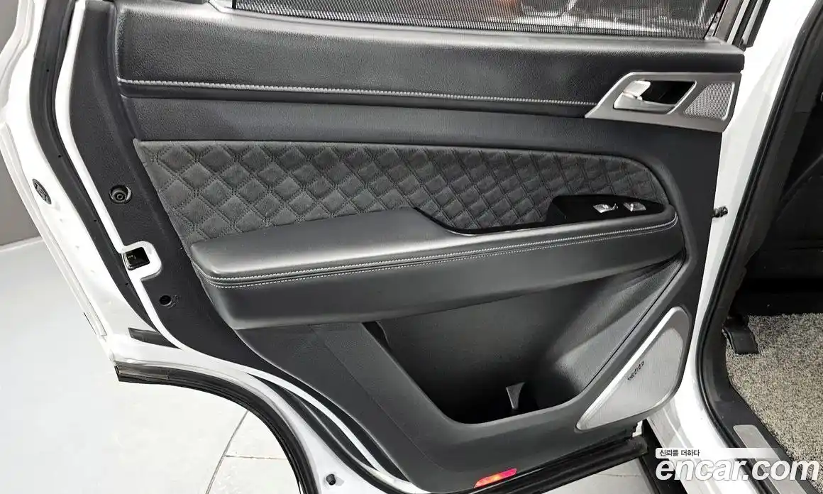 SsangYong Rexton 2022 2.2 автомат (гидро), фото 15