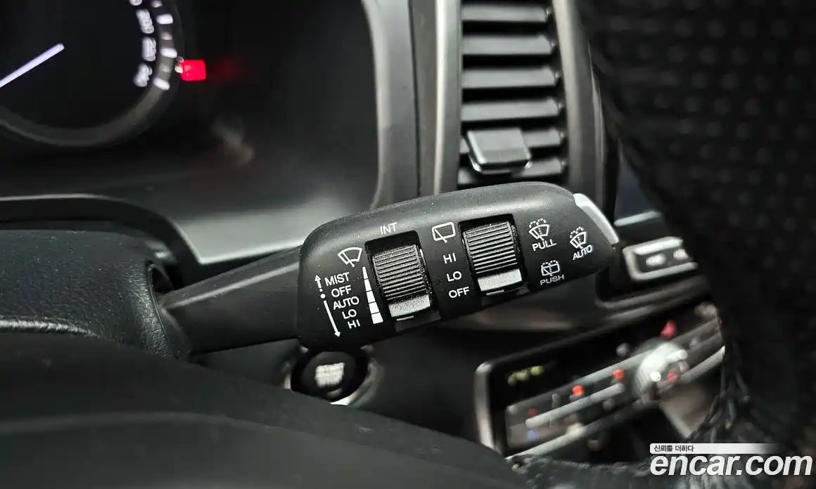 SsangYong Rexton 2019 2.2 автомат (гидро), фото 24