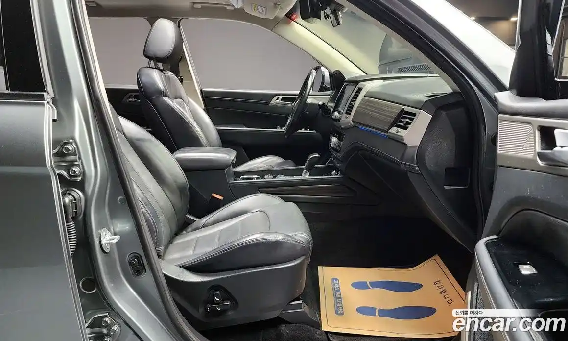 SsangYong Rexton 2017 2.2 автомат (гидро), фото 16
