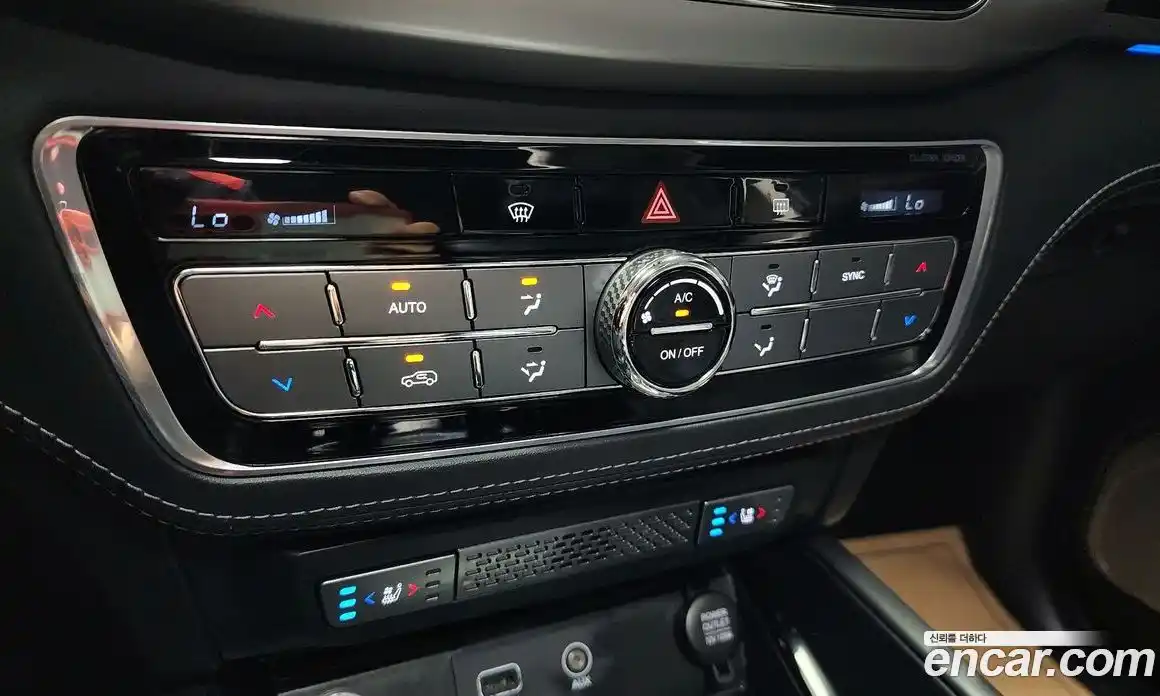 SsangYong Rexton 2017 2.2 автомат (гидро), фото 22