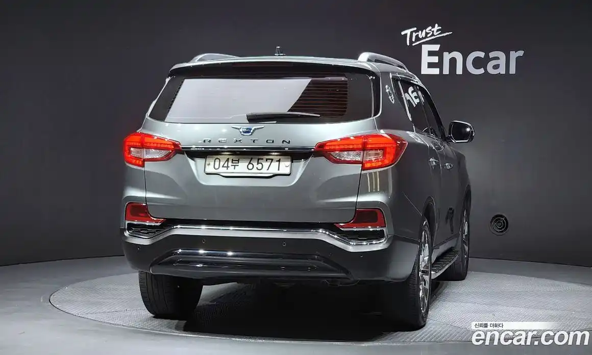 SsangYong Rexton 2017 2.2 автомат (гидро), фото 4