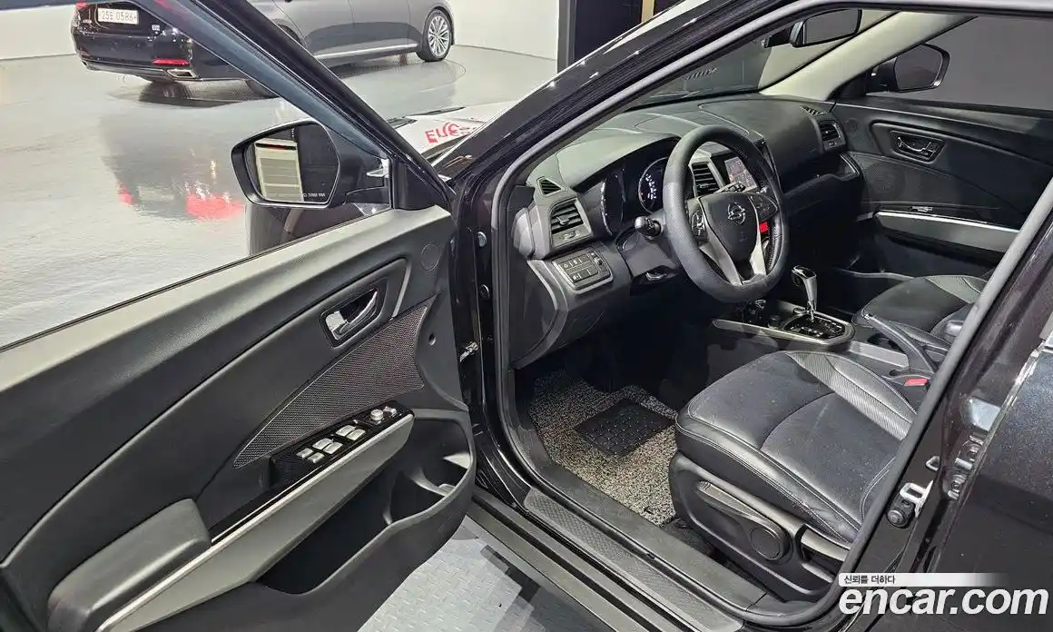 SsangYong TIBOLI 2015 1.6 автомат (гидро), фото 13