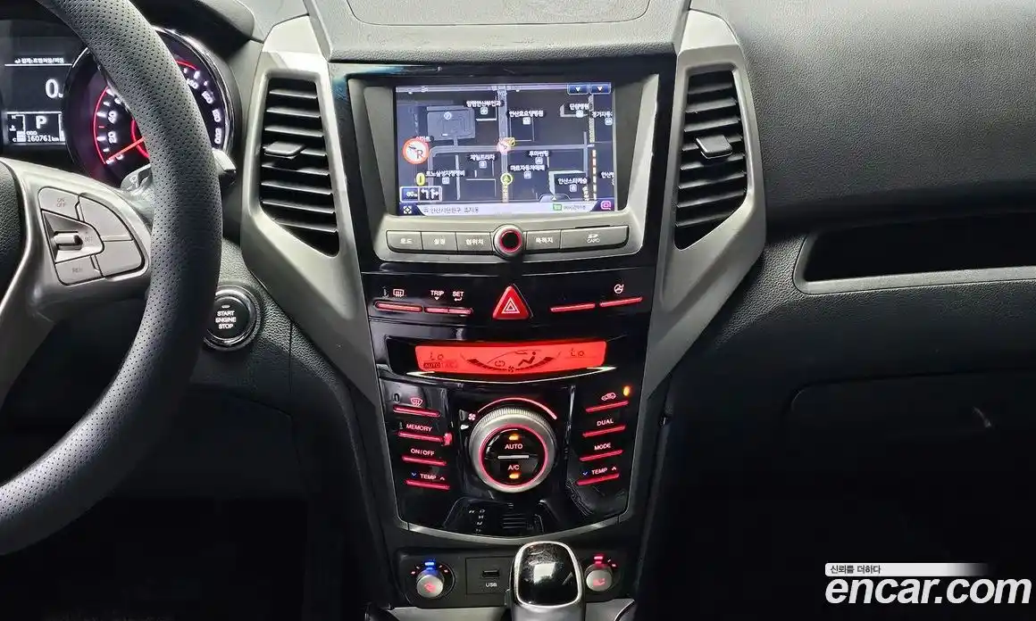 SsangYong TIBOLI 2015 1.6 автомат (гидро), фото 31