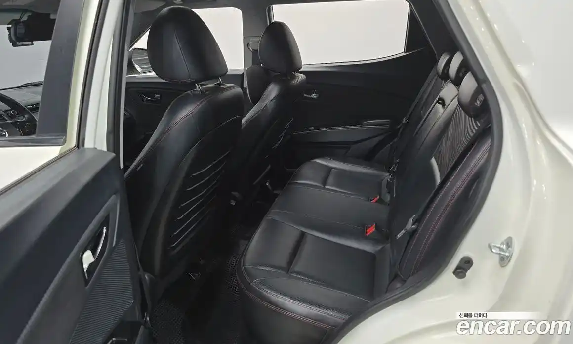 SsangYong TIBOLI 2016 1.6 автомат (гидро), фото 11