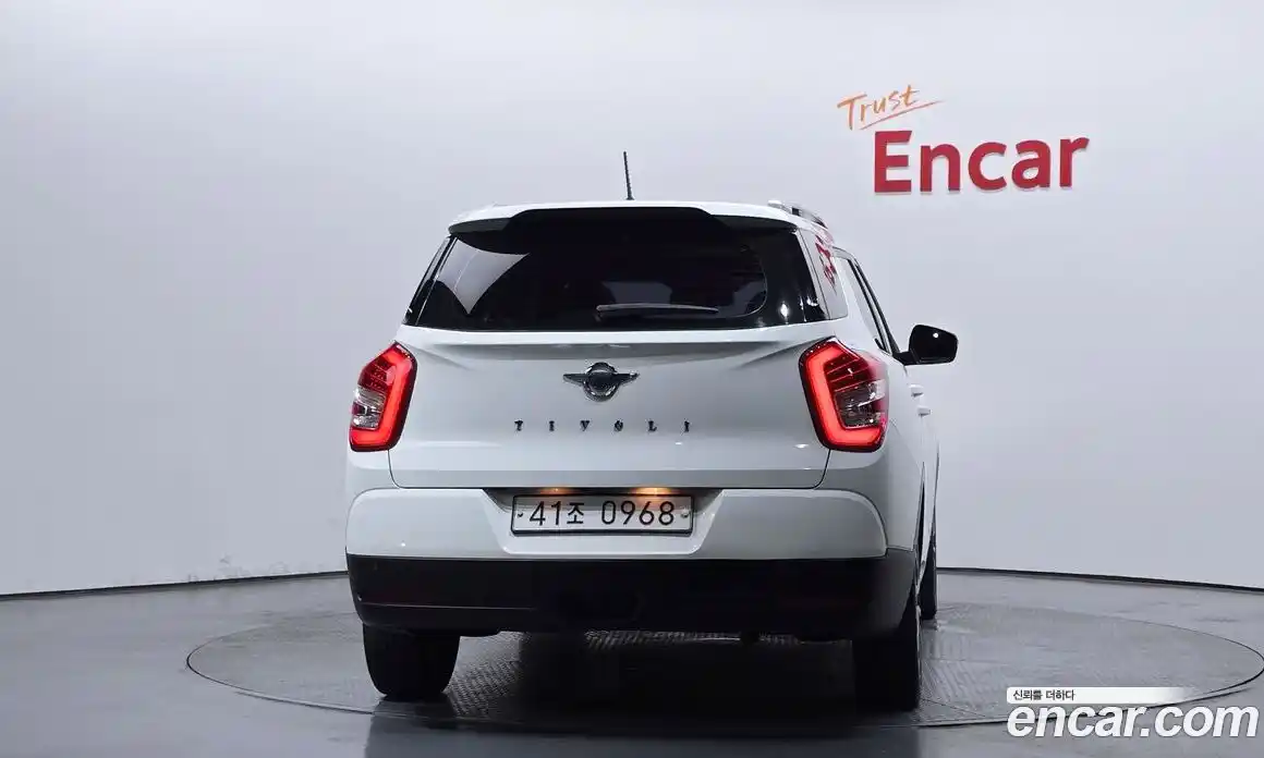 SsangYong TIBOLI 2016 1.6 автомат (гидро), фото 4
