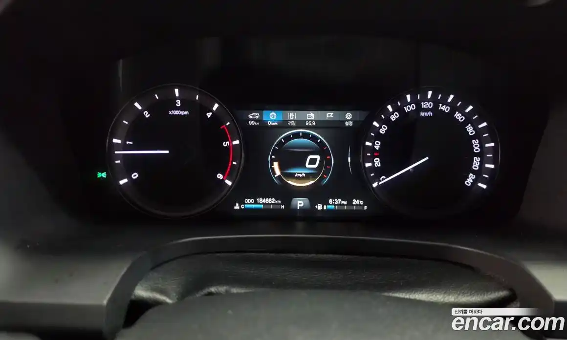 SsangYong Rexton 2018 2.2 автомат (гидро), фото 8